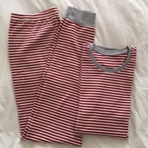 Burt's Bees Baby medium women's pajamas.